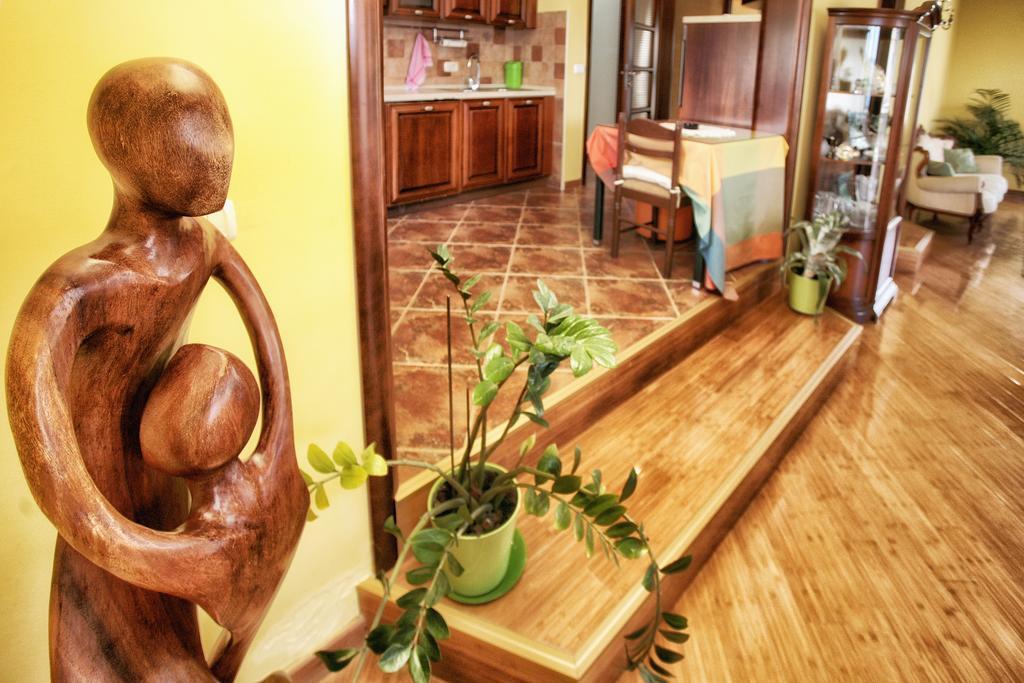 Apartments Villa Happy Mrcevac 外观 照片