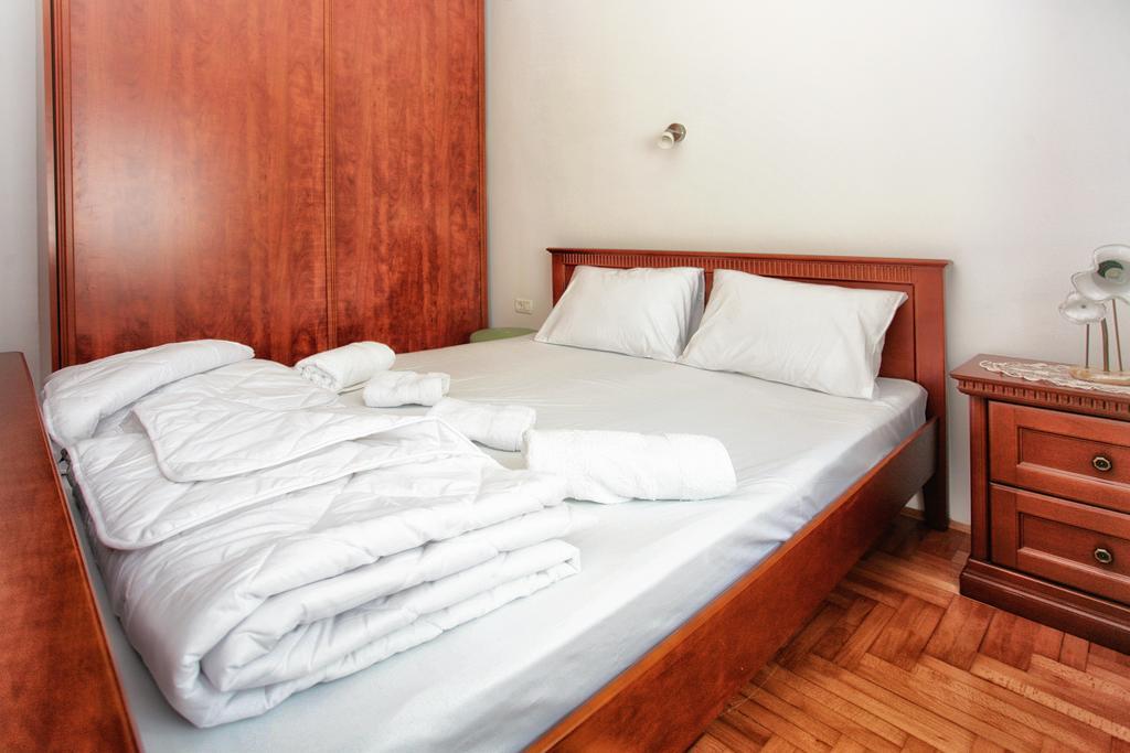 Apartments Villa Happy Mrcevac 外观 照片