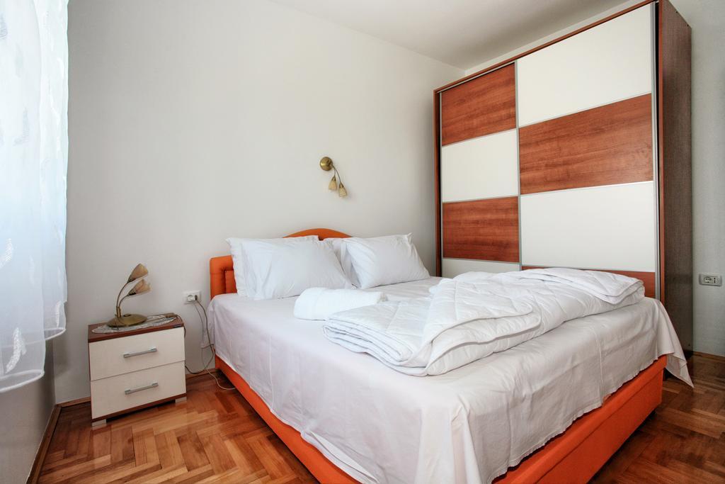 Apartments Villa Happy Mrcevac 外观 照片