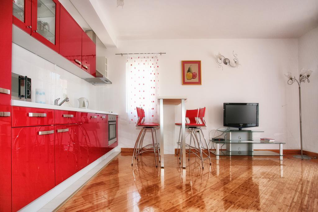 Apartments Villa Happy Mrcevac 外观 照片