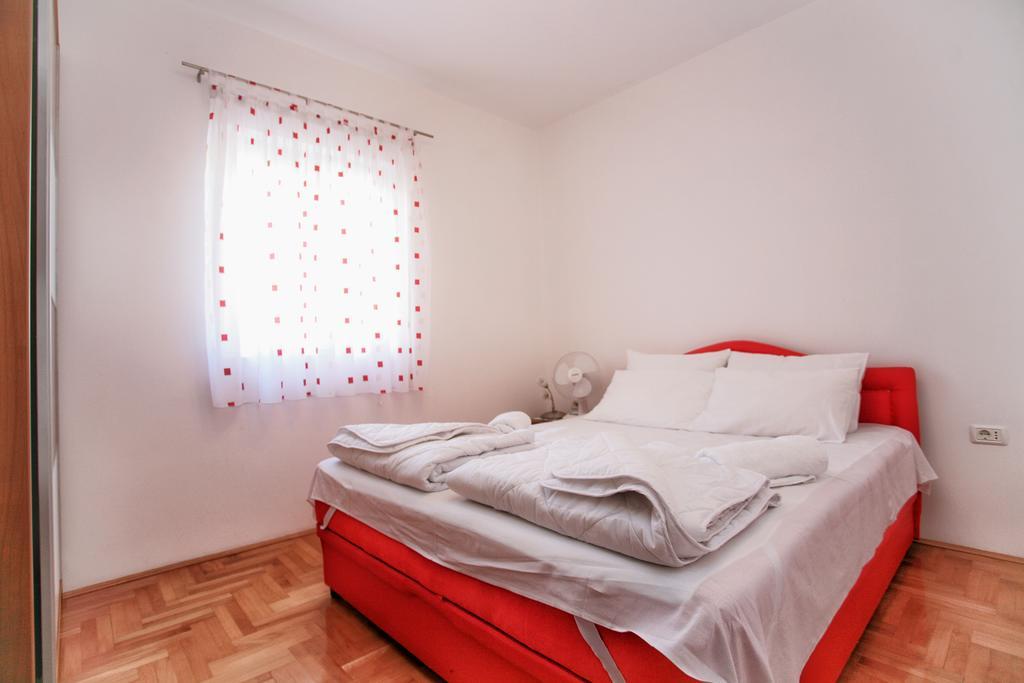 Apartments Villa Happy Mrcevac 外观 照片