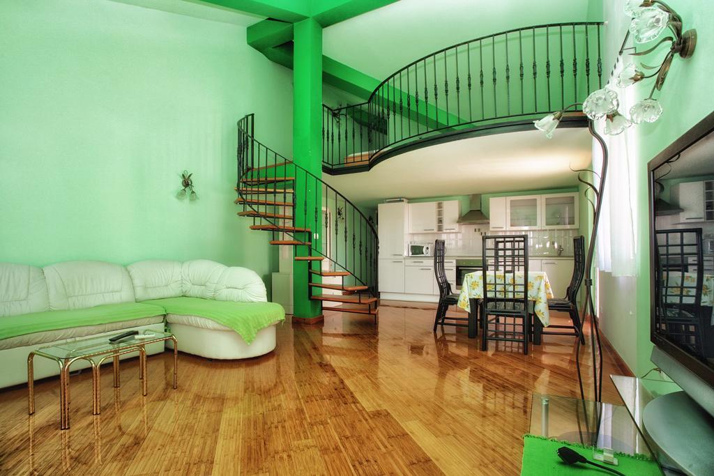 Apartments Villa Happy Mrcevac 外观 照片