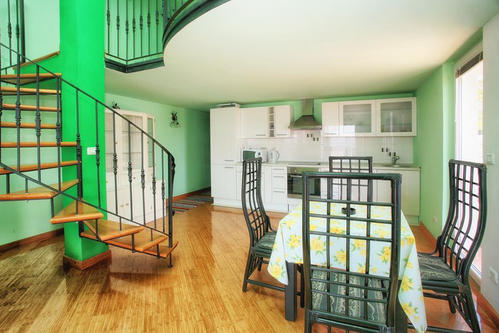 Apartments Villa Happy Mrcevac 外观 照片