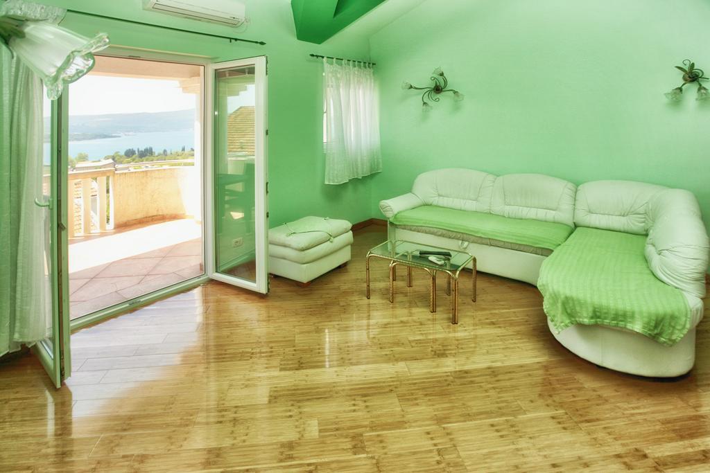 Apartments Villa Happy Mrcevac 外观 照片
