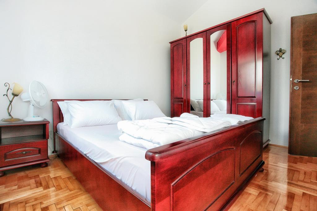 Apartments Villa Happy Mrcevac 外观 照片