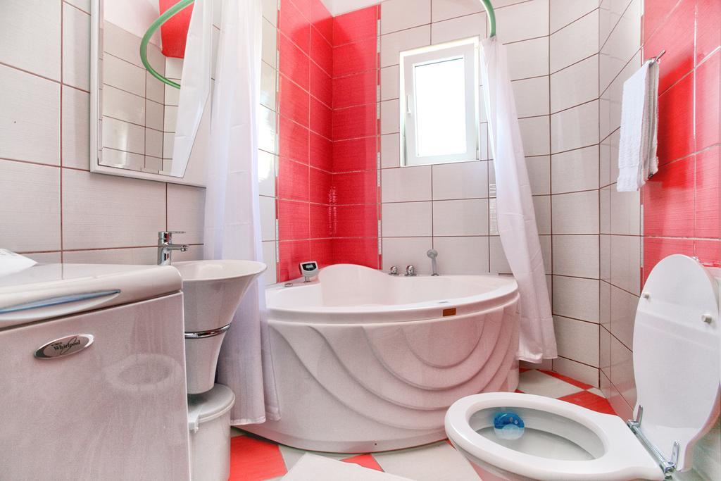 Apartments Villa Happy Mrcevac 外观 照片