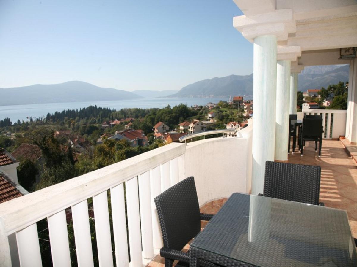 Apartments Villa Happy Mrcevac 外观 照片