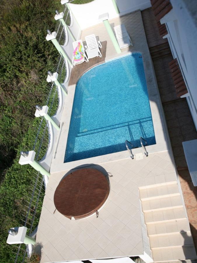 Apartments Villa Happy Mrcevac 外观 照片